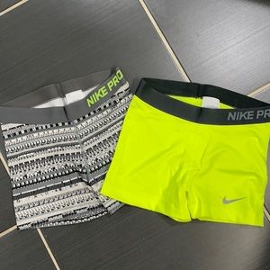 2 pack Nike compression shorts